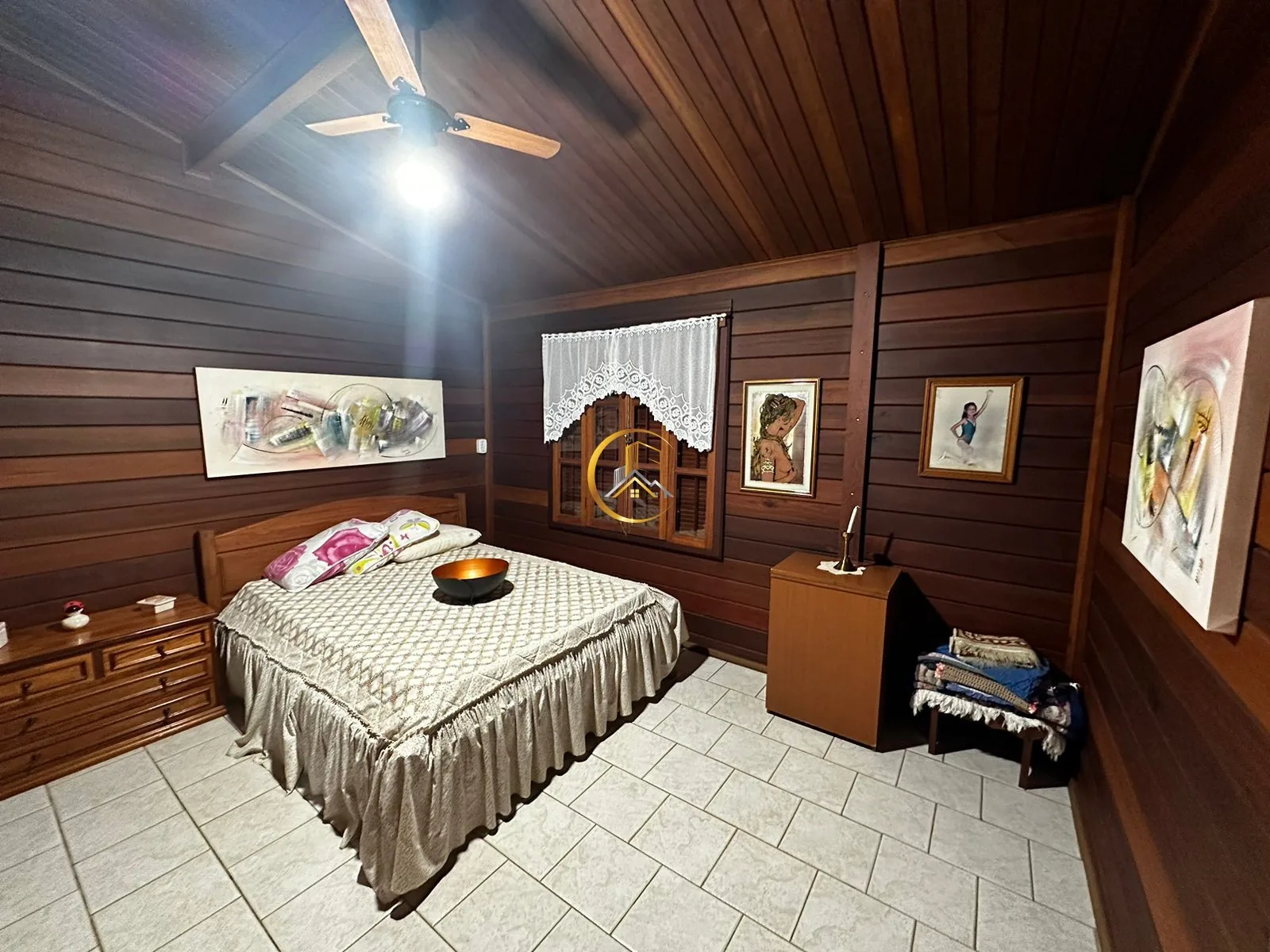 Quarto de casal da chácara à venda em Itapé, Corumbataí