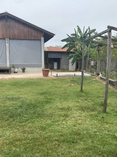 Garagem da chácara à venda em Rio Claro/SP
