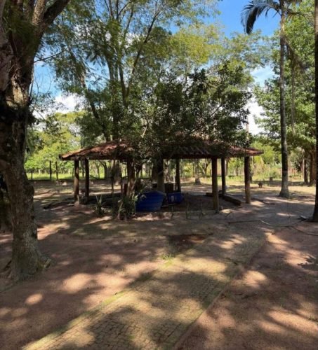 Área de Lazer do Sítio Alto Padrão em Corumbataí SP