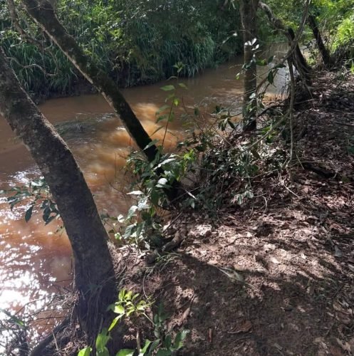 Rio na Propriedade em Corumbataí SP